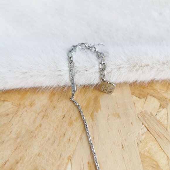 NEW Kendra Scott Elisa Chalcedony Glass Necklace Silver - Picture 3 of 4